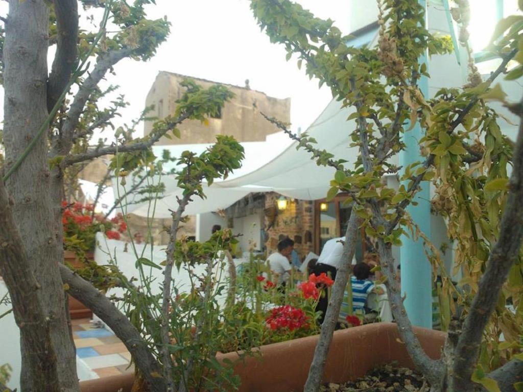 Hotel Su Barchile أروسييْ المظهر الخارجي الصورة